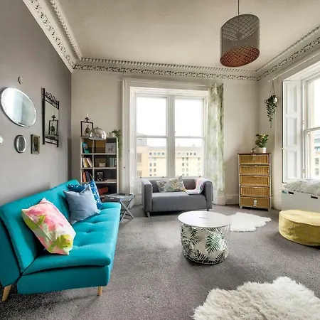 Bright And Central Flat In By Guestready * Edimburgo