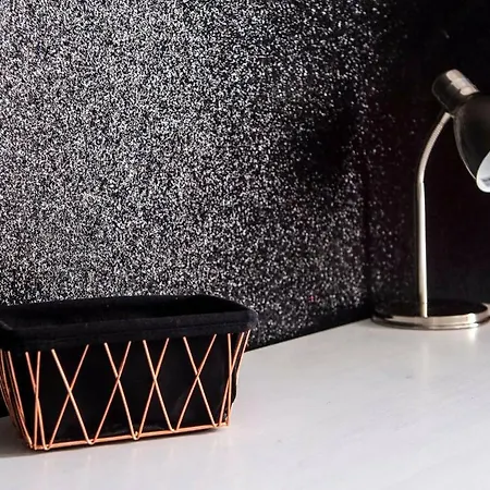 Apartamento Bright And Central Flat In By Guestready