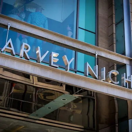 The Art House At The New Town 公寓