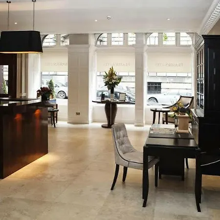 Lejlighedshotel Fraser 4*