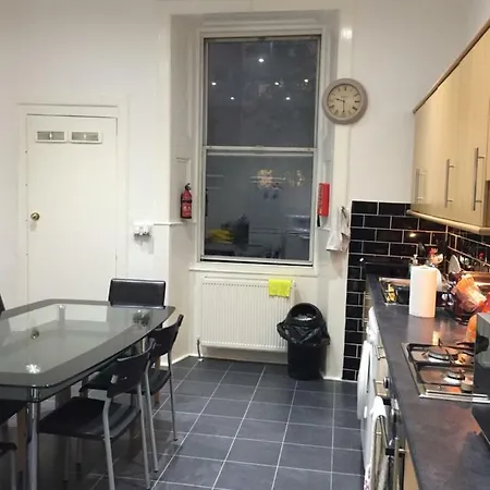 拉奇格兰奇公寓酒店