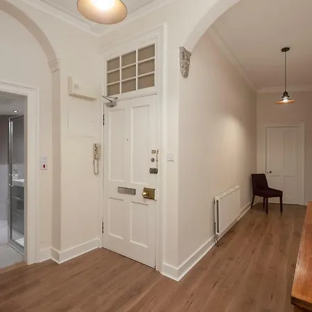 Apartment Brand New Charming Luxury 3 Bed Apt - New Town Edinburgh