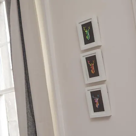 Brand New Charming Luxury 3 Bed Apt - New Town Edinburgh