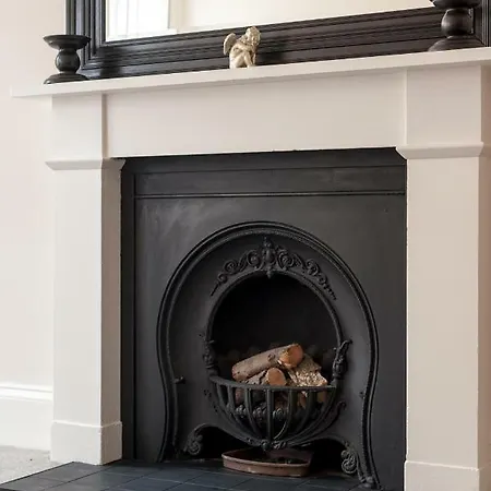 Brand New Charming Luxury 3 Bed Apt - New Town Apartment Edinburgh