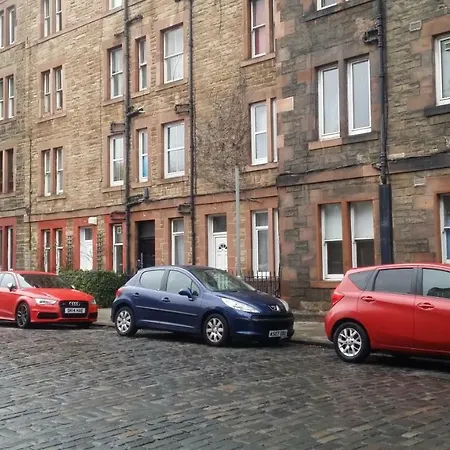 Alloggio in famiglia Henderson Gardens Edimburgo