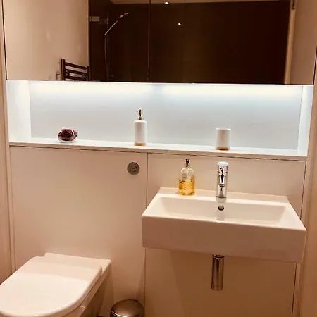 Apartment Simpson Loan - Luxury Flat In The Trendy Quarter Mile Area