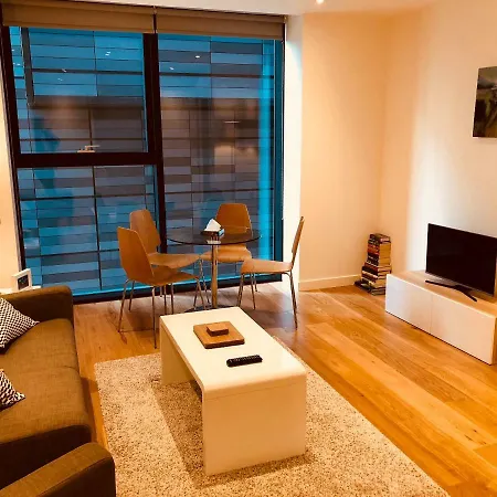 Apartment Simpson Loan - Luxury Flat In The Trendy Quarter Mile Area