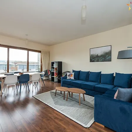 Northcote Penthouse *