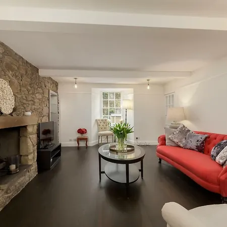 New Town Garden With Office Apartment Edinburgh