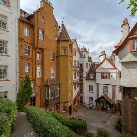 The Nest At Ramsay Garden Apartment