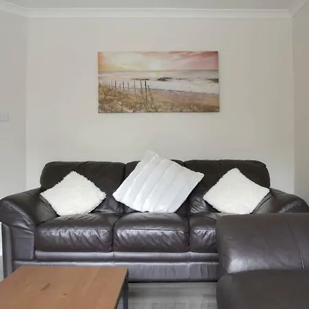 Fantastic Flat In The Vibrant Shore Area Édimbourg