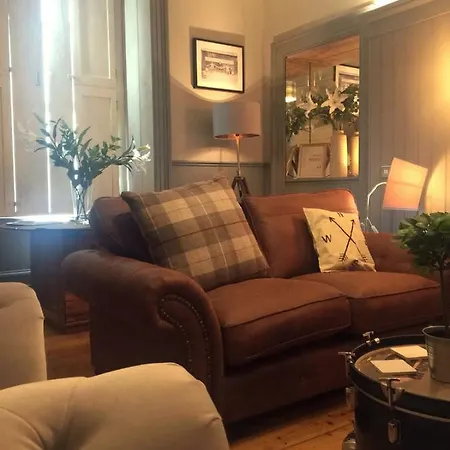 Luxury Next To Castle Daire