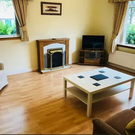 Lovely Leafy With Free Parking Apartamento Edimburgo
