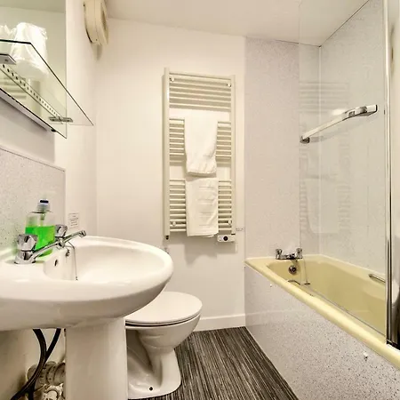 Daire Charming 1 Bed With Castle View Edinburgh