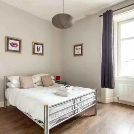 Apartment Cosy Close To Haymarket