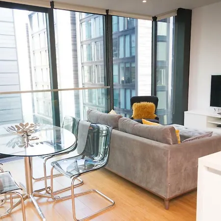 Appartamento 2 Bed At Quartermile *