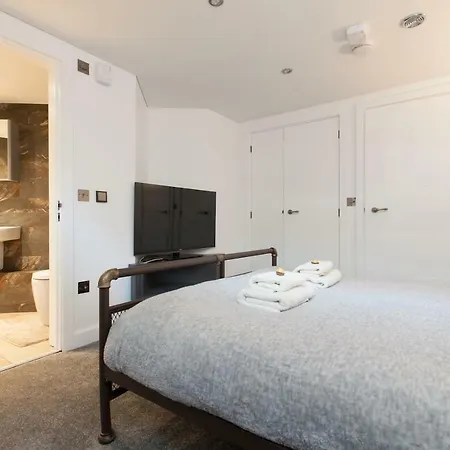 Appartamento Industrial Flat On Caledonian Place