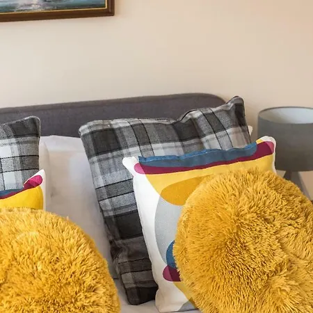 2-bedroom Old Town On Royal Mile Apartmán *