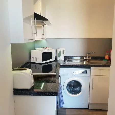 Апартаменты Stylish - Near Haymarket, Walk To Castle And Princes Street