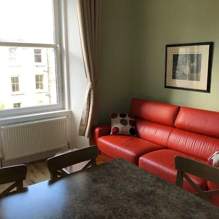 Murrayfield Spacious 2-bedroom Appartement *
