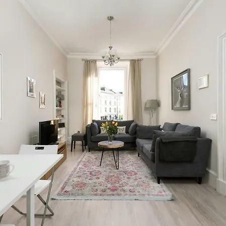 The Street Apartment Edinburgh