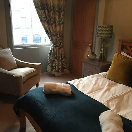 Sunshine In Leith, Little Gem Of A Space W. Wifi Apartment *
