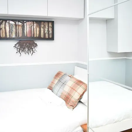 *new* Central Edinburgh, Historic 2br * Edimburgo