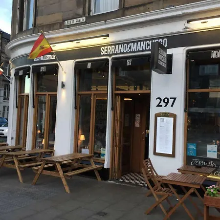 Sunshine In Leith, Little Gem Of A Space W. Wifi Edinburgh