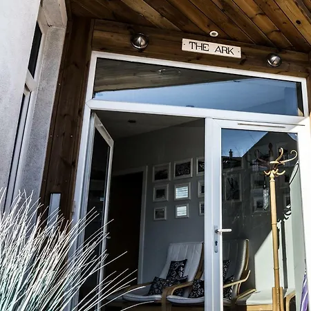 Ark At Anchor Апартаменты