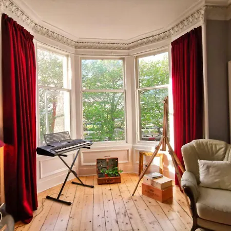 Stylish Stockbridge, Victorian Traditional Bright & Spacious Flat, Daire