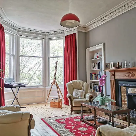 Stylish Stockbridge, Victorian Traditional Bright & Spacious Flat, Edinburgh