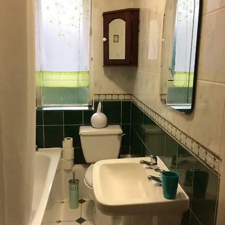 Newly Refurbished Flat Edimburgo