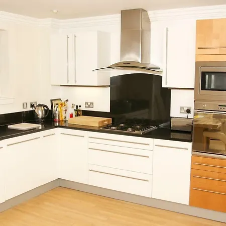 Luxurious Near City Centre Appartement *