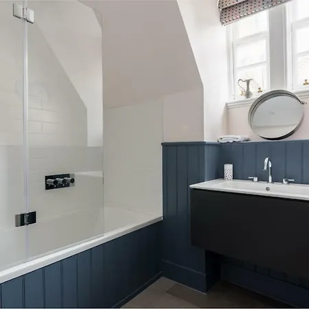 Ramsay Garden Retreat Next To Castle Edinburgh