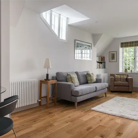 Ramsay Garden Retreat Next To Castle Edinburgh