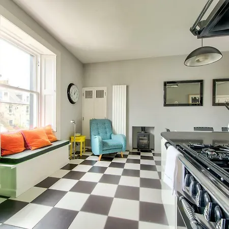 公寓 Stylish & Modern 3br Apartment, Free Parking 爱丁堡
