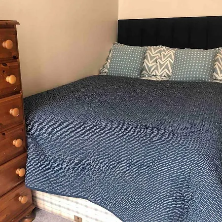 Spacious Four-bedroom Ground Floor City Centre