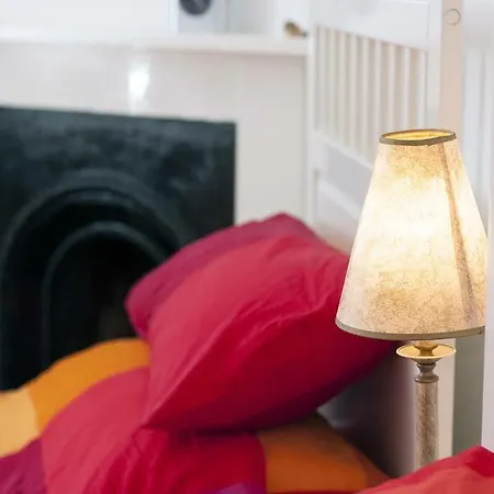 Appartamento 3 Bed Overlooking Meadows Park Edimburgo