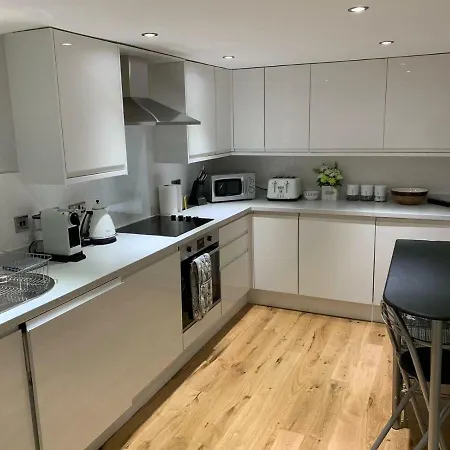 Appartement Newly Renovated In New Town