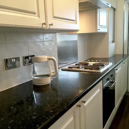 A Beautiful Double In A Quiet Place Apartment *