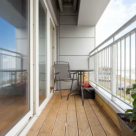 شقة Beautiful 3br Seafront Apt. Balcony & Free Parking إدنبرة