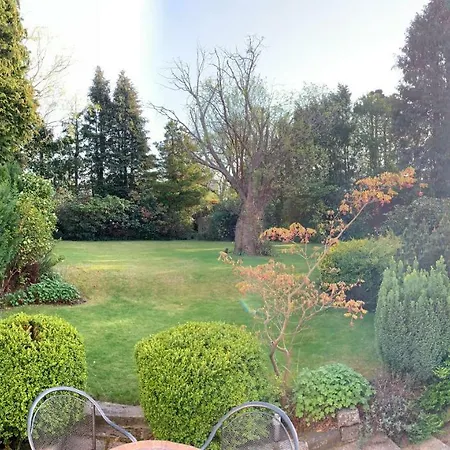 Detached House With Gardens *
