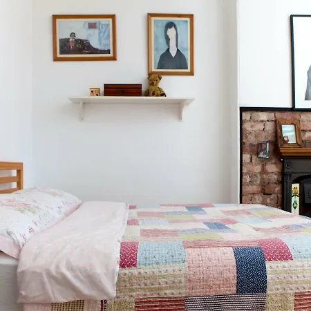 By The Sea- 1 Bed Seaside Delight * Edimburgo