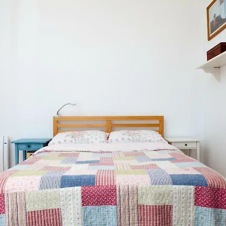 By The Sea- 1 Bed Seaside Delight * Edimburgo