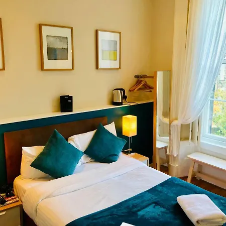 Dene Guest House, New Town Penzion
