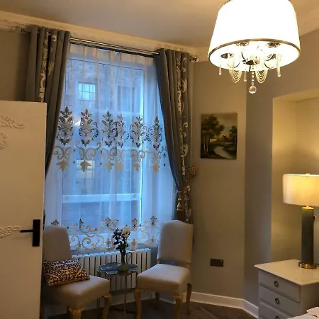 Luxury Flat In A Historic Building@blackfriars Street 公寓 *