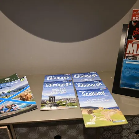 Royal Mile 아파트 *