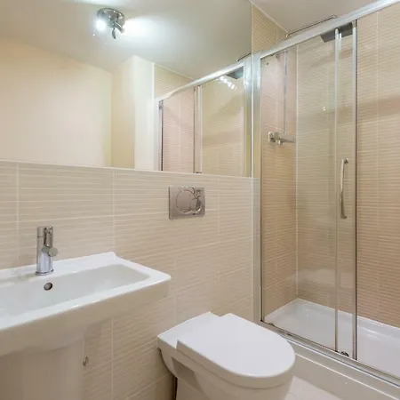 Thistle Apartment Edinburgh