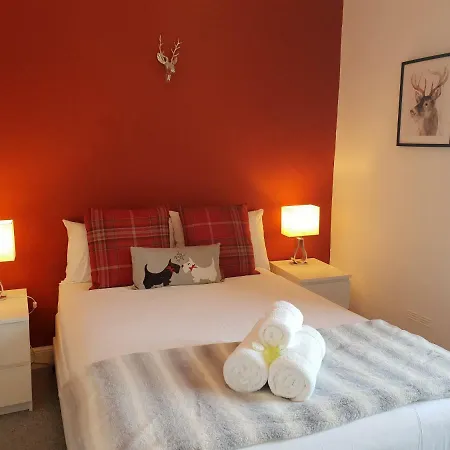 Stylish - Near Haymarket, Walk To Castle And Princes Street Эдинбург