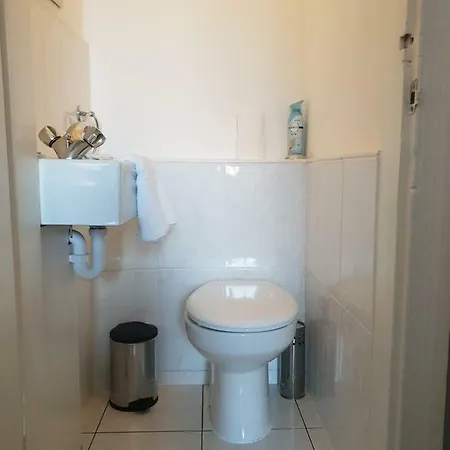 Stylish - Near Haymarket, Walk To Castle And Princes Street